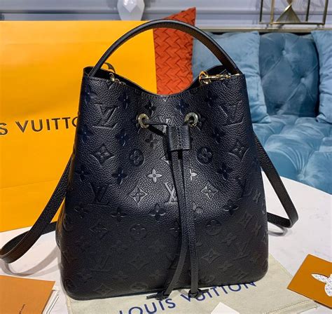 louis vuitton neo noe mm|louis vuitton neonoe black.